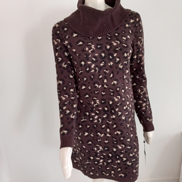 Tommy Hilfiger Dress - Picture 3 of 7